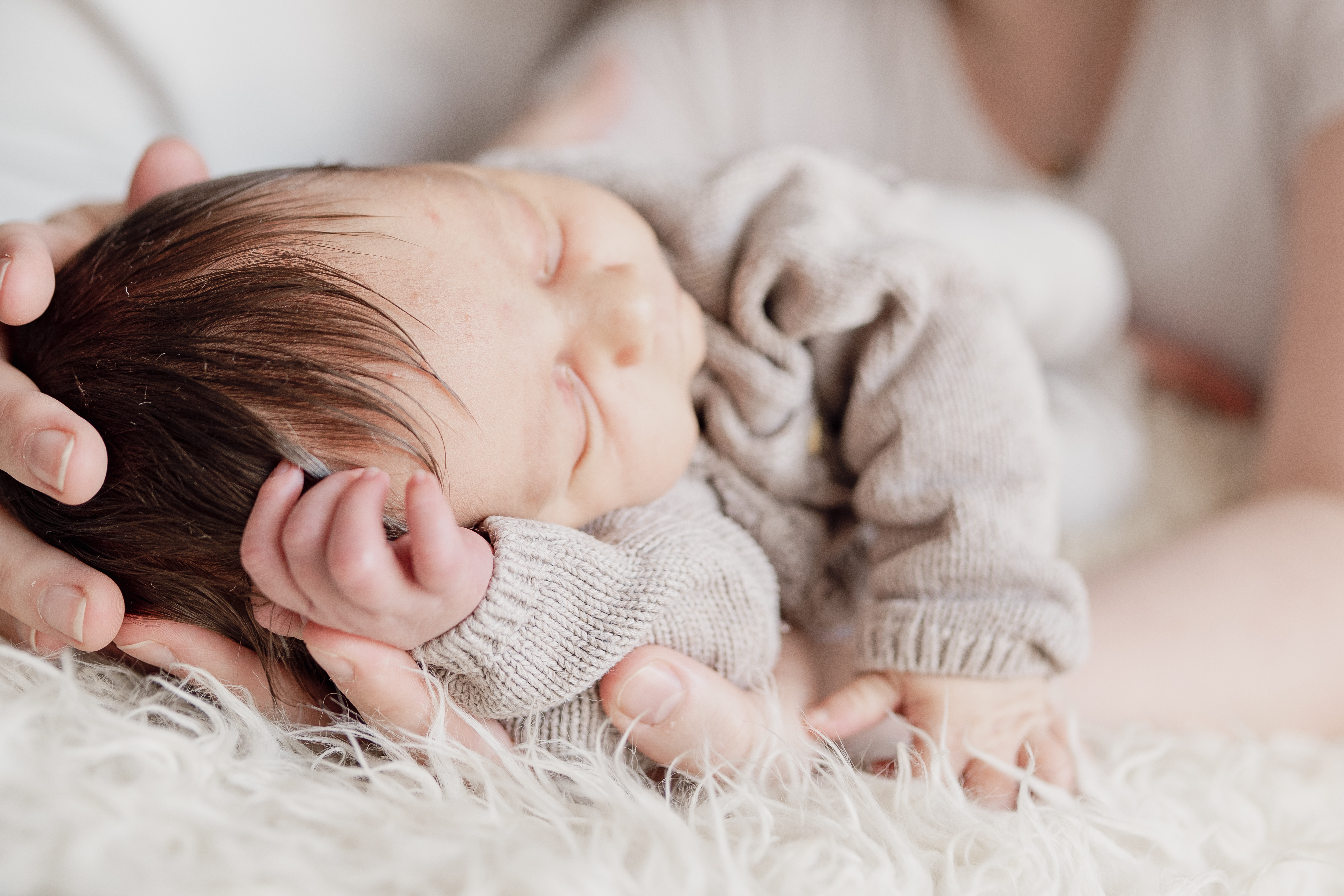 Emotionales Familienbild – Familie und Baby, Albstadt & Zollernalbkreis