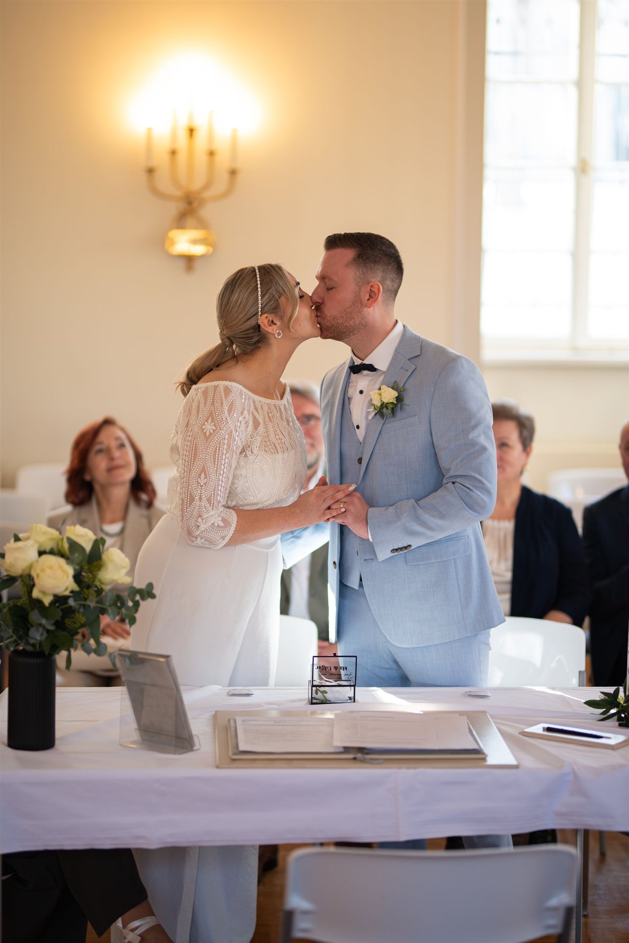 Glueckliches Brautpaar – Hochzeitsfotografie, Albstadt & Zollernalbkreis