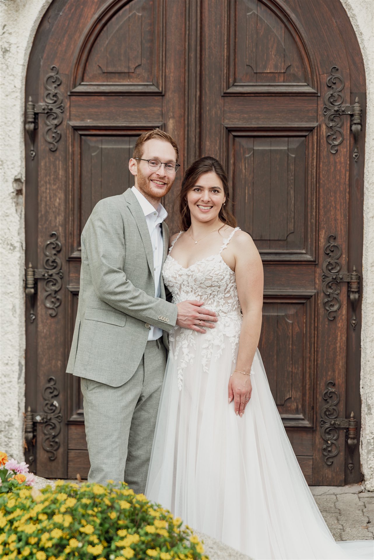 Glueckliches Brautpaar – Hochzeitsfotografie, Albstadt & Zollernalbkreis